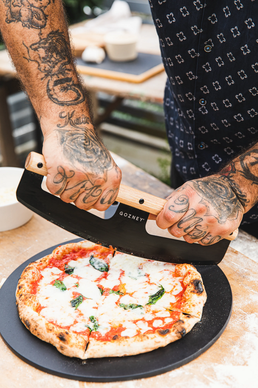 GOZNEY Pizza Rocker